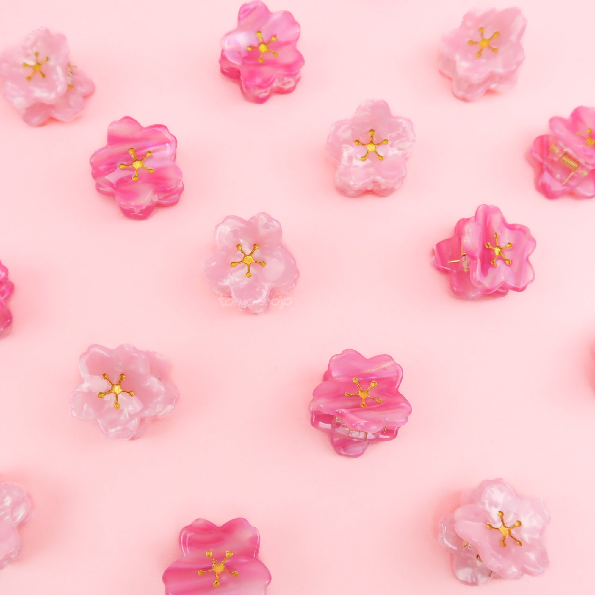 Mini Sakura Hair Claw