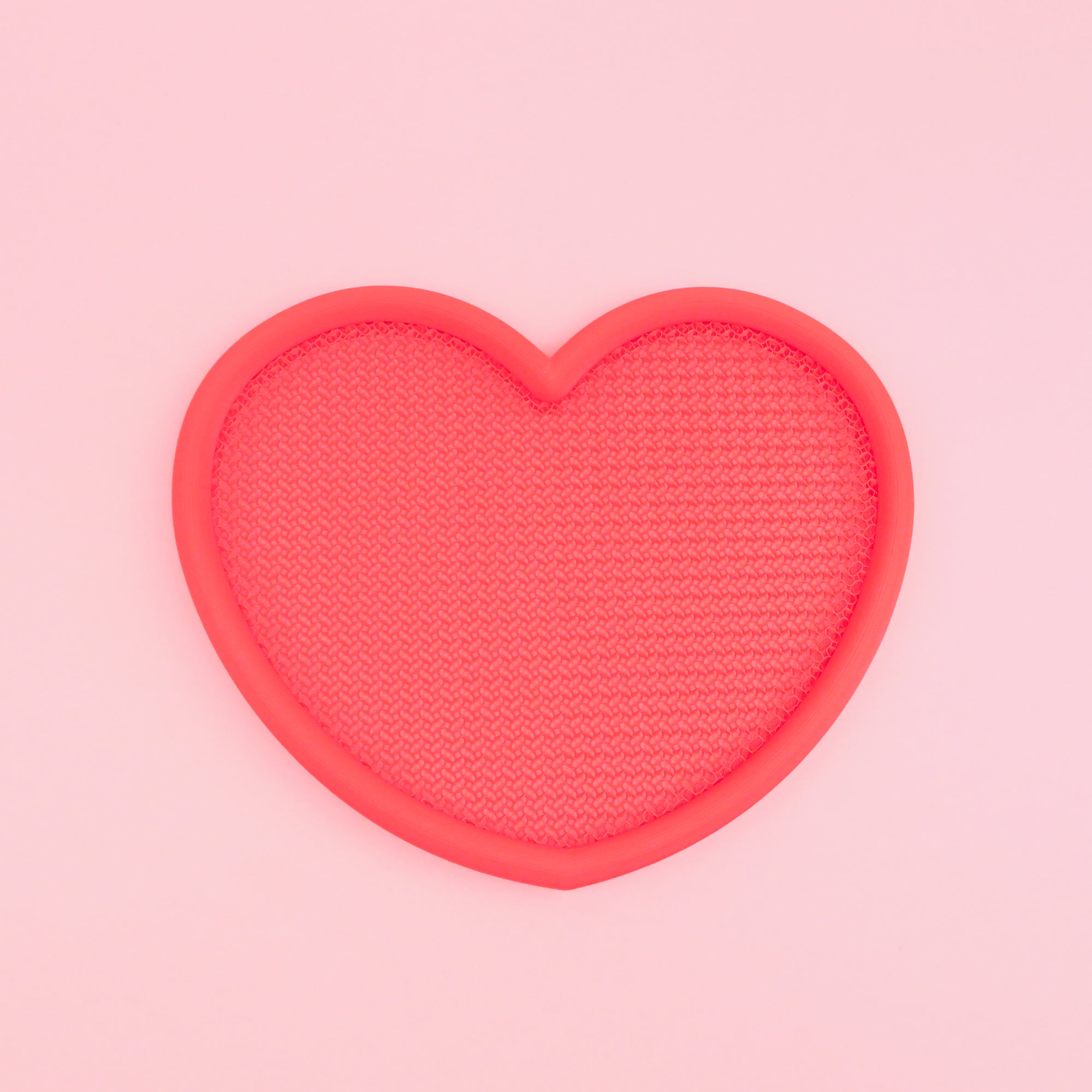 [Preorder] Heart Pin Display