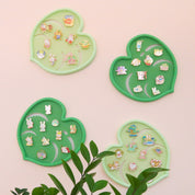 [Preorder: late October] Monstera Leaf Pin Display