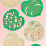 [Preorder: late October] Monstera Leaf Pin Display