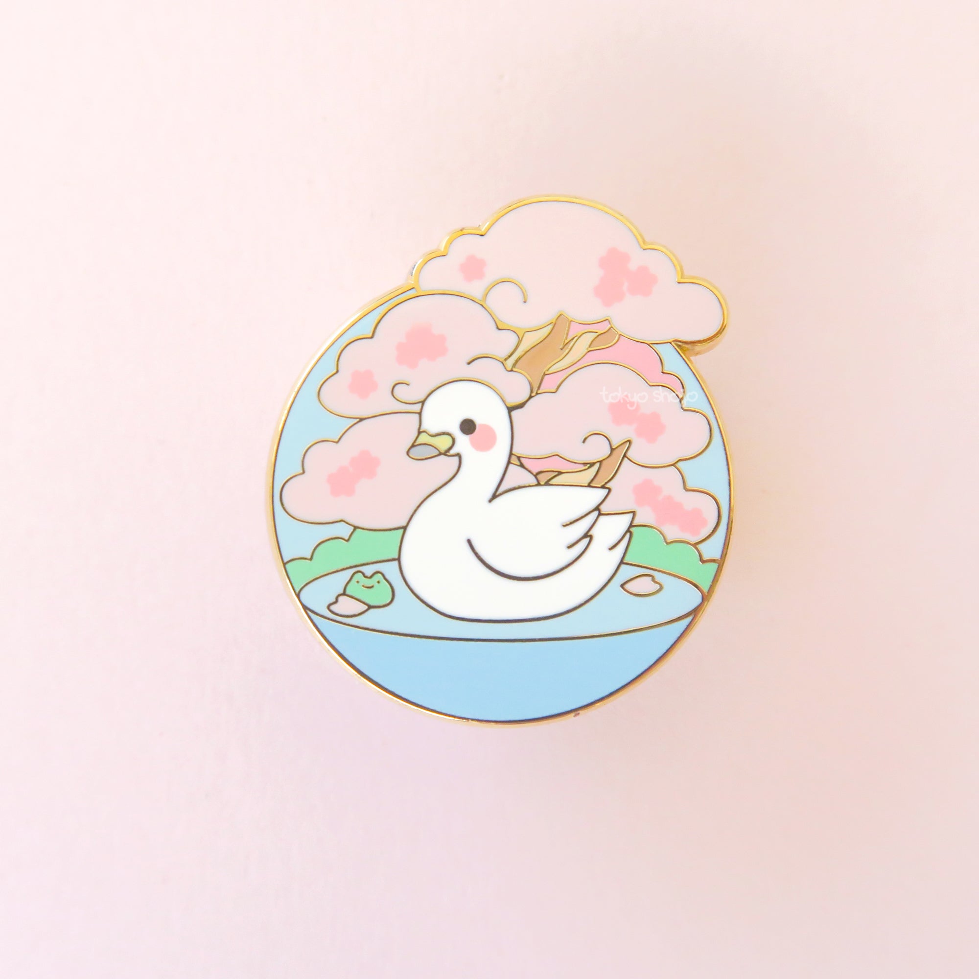 Sakura Swan Pin