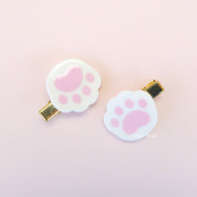 Load image into Gallery viewer, Cat Paw Hair Clip
