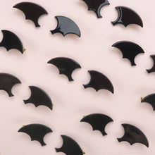 Load image into Gallery viewer, Bat Wings Hair Clip Set
