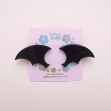Load image into Gallery viewer, Bat Wings Hair Clip Set
