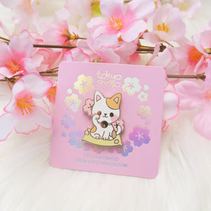 Spring Maneki Neko Pin