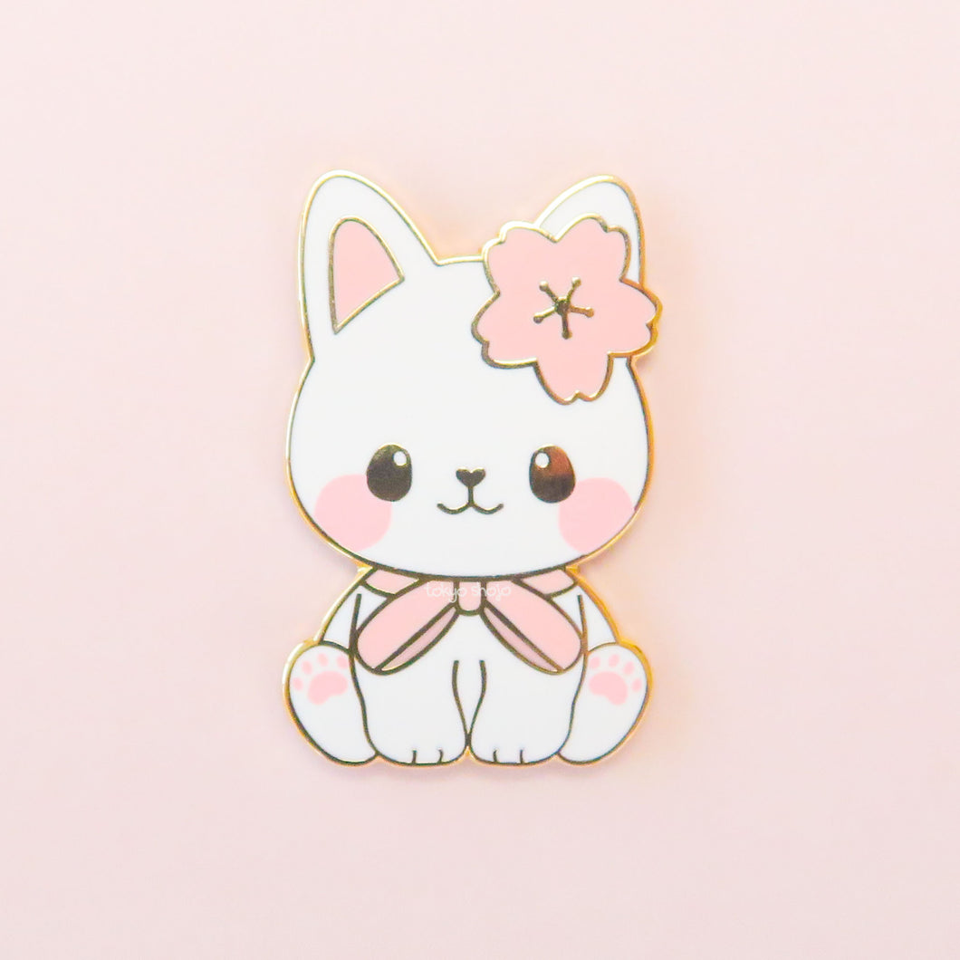 Hanami the Cat Pin